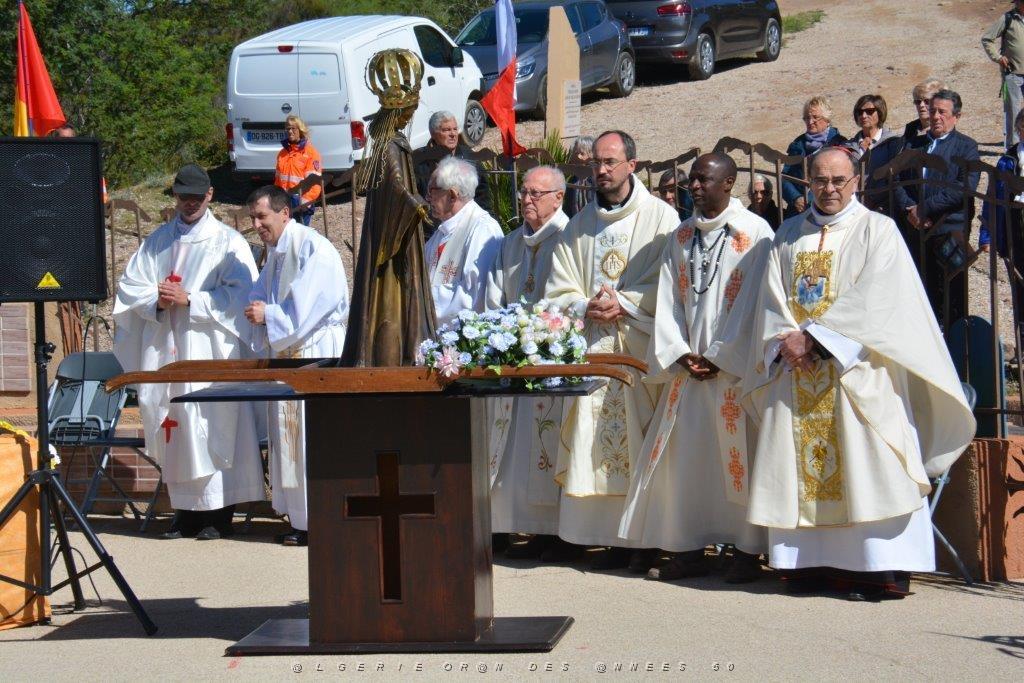 2017 05 01 THEOULE SUR MER-NOTRE DAME D AFRIQUE FETE LE 1 ER MAI (9) par Yves Marthot.jpg